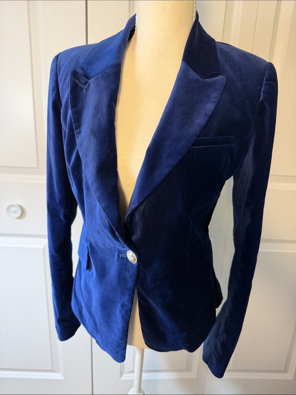 White House Black Market Deep Navy Velvet Single-Button Blazer